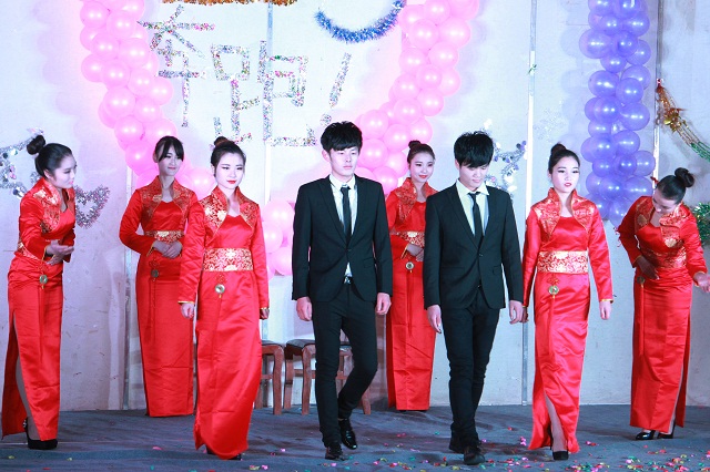 奔跑吧，2015!—我系举办迎新暨2015年新年师生联欢晚会